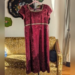 90s Vintage Elegant Burgundy Velvet Dress With Tie Juliet Style Jenny Annie Dots